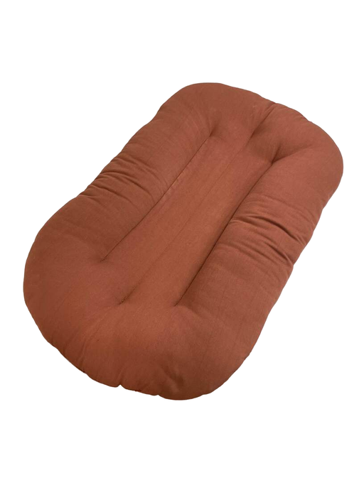 used Snuggle Me Organic Sensory Infant Lounger, Gingerbread