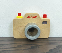 used Janod Wooden Pretend Camera With Sound And Flash