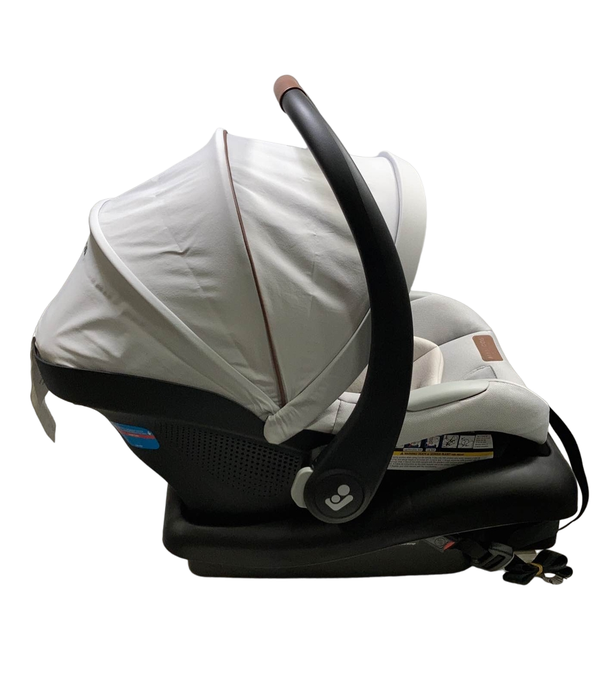 secondhand Maxi-Cosi Zelia2 Luxe Travel System, 2023, network sand