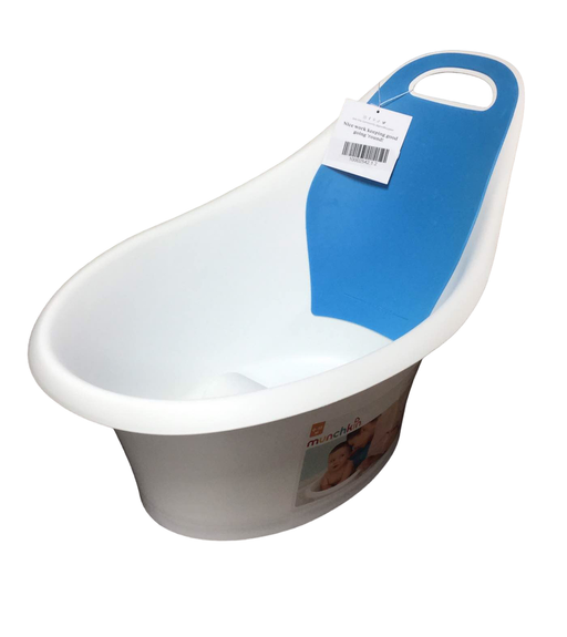 used Munchkin Sit and Soak Baby Bathtub