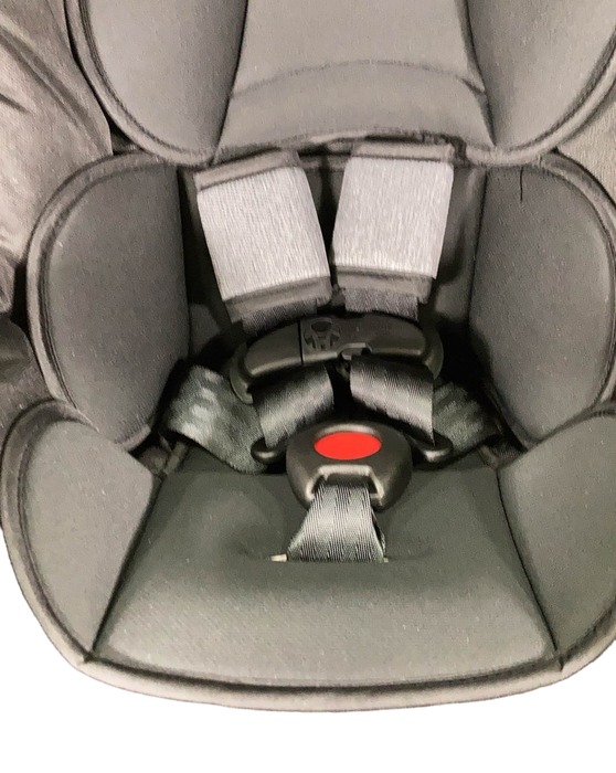 secondhand Graco SnugRide SnugFit 35 Elite Infant Car Seat