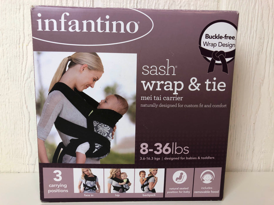 used Infantino Sash Wrap Carrier