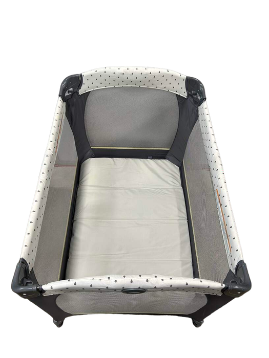 Graco Pack 'n Play Playard Reversible Seat & Changer