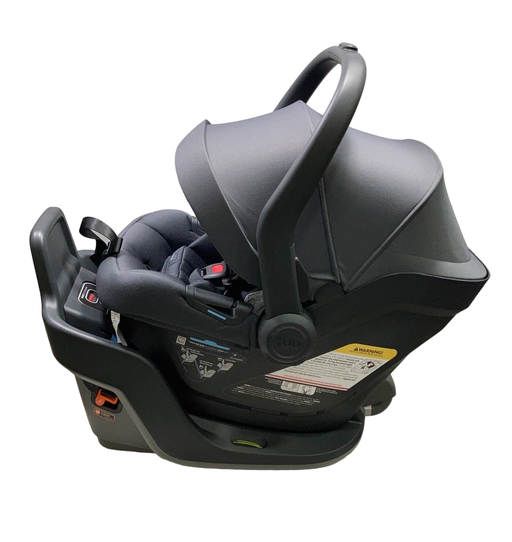 secondhand UPPAbaby MESA MAX Infant Car Seat and Base, 2022, PureTech Greyson