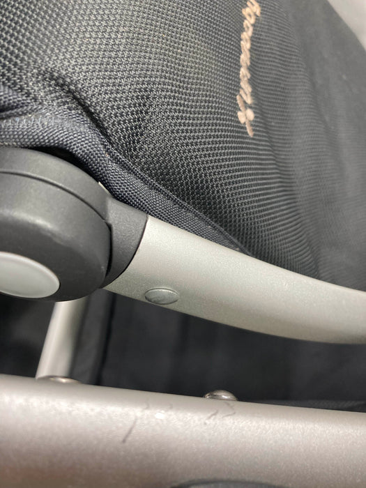 used UPPAbaby VISTA V2 Stroller