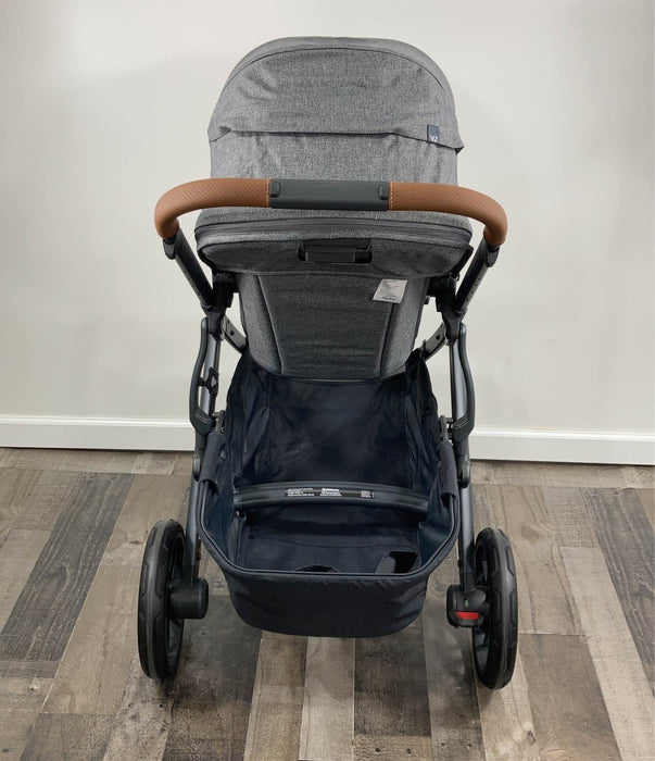 used UPPAbaby VISTA V2 Stroller