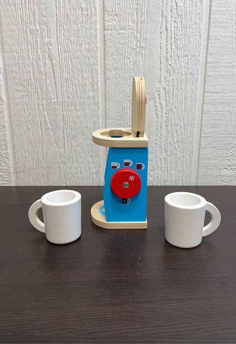 secondhand Melissa & Doug Wooden Brew & Serve Coffee Set