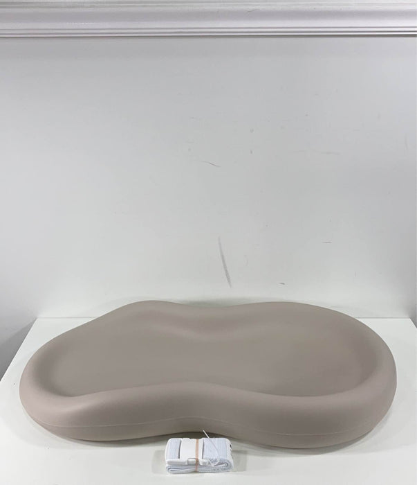 used Keekaroo Peanut Changing Pad, Vanilla