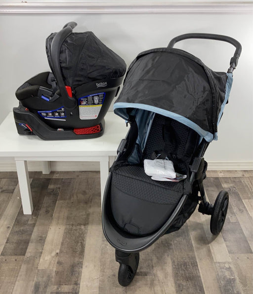 used Britax B-Free Travel System, 2019, Frost