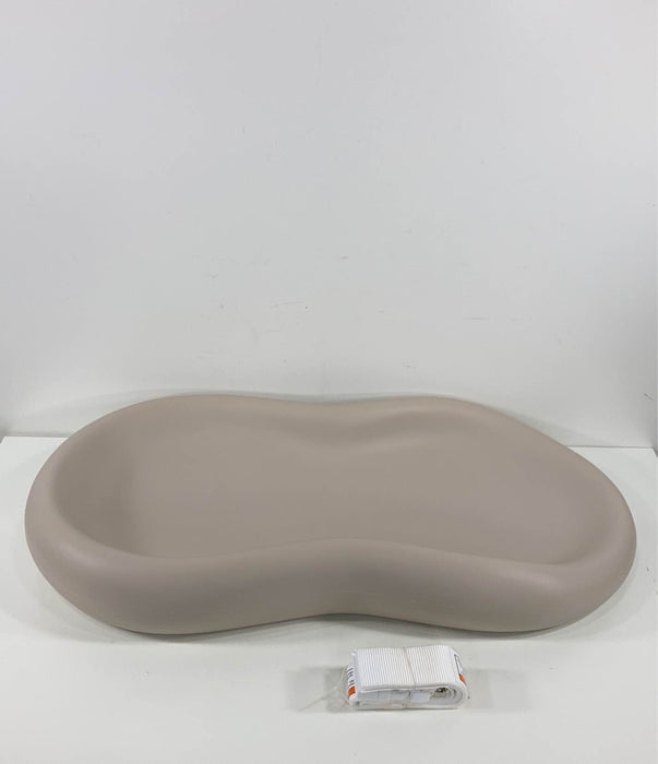 secondhand Keekaroo Peanut Changing Pad