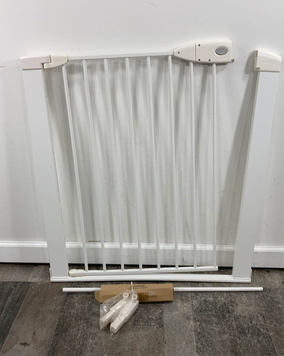 used Munchkin Safe Step Gate With TripGuard