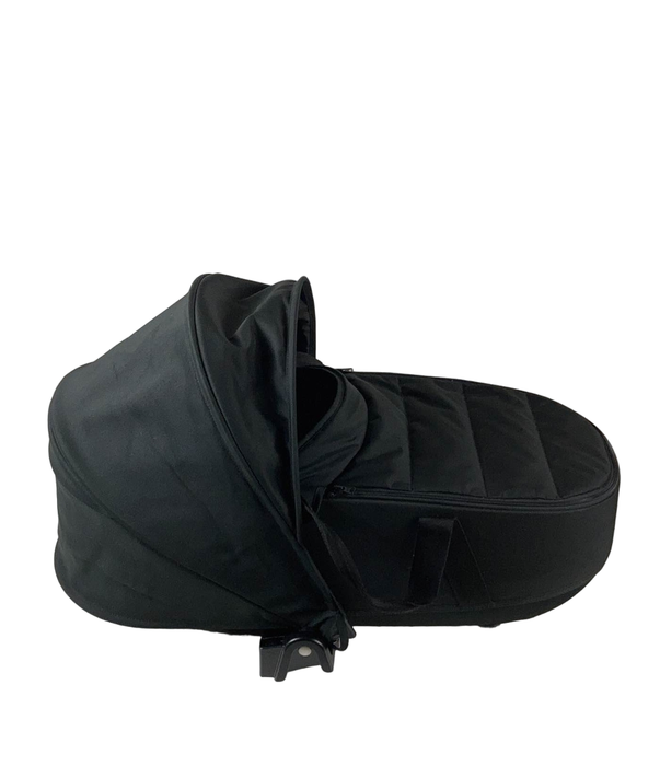 used Babyzen YOYO Bassinet, Black