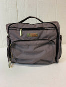 used Ju-Ju-Be BFF Diaper Bag, Queen of the Nile (does it have a changing pad?)