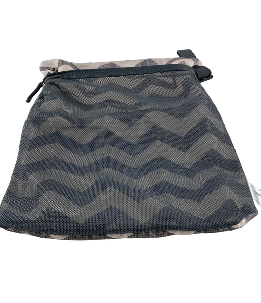 used Skip Hop Grab And Go Wet/Dry Bag, Chevron