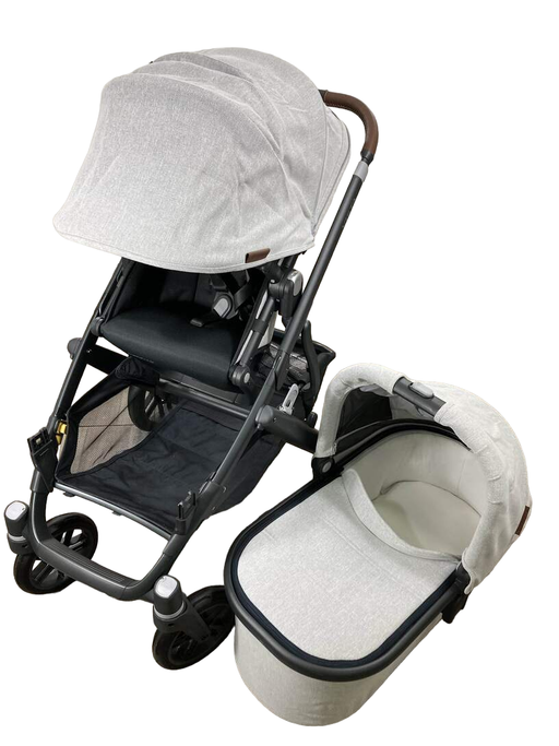 used UPPAbaby VISTA V2 Stroller, 2022, Anthony (White & Grey Chenille)