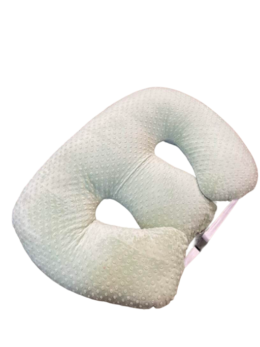 secondhand Twin Z Nursing Pillow