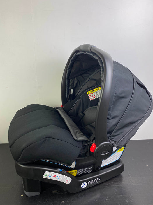 secondhand Graco Snugride Snuglock 35 XT Infant Car Seat, 2021 Gotham