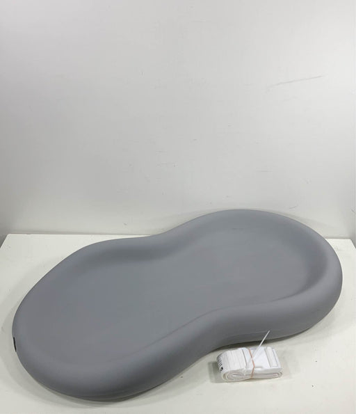 used Keekaroo Peanut Changing Pad, Grey