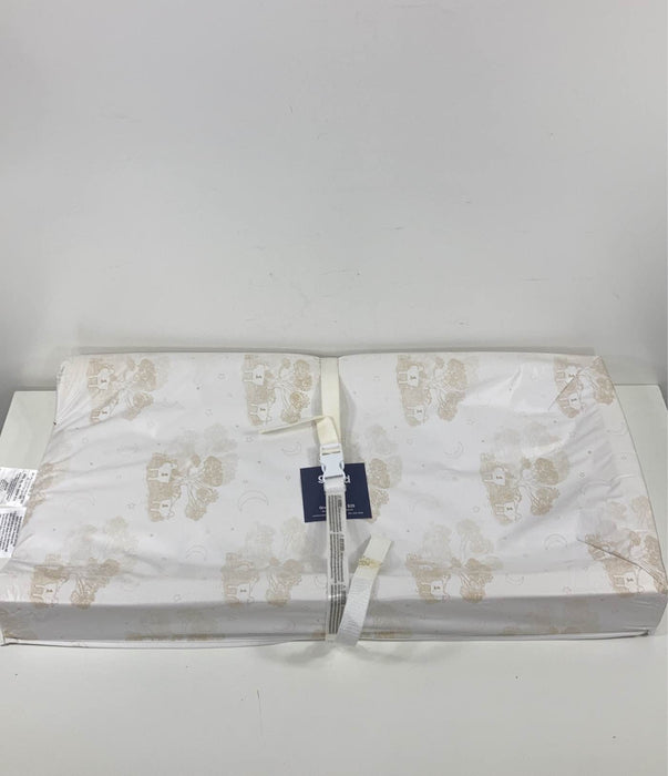 used Serta Perfect Sleeper Contoured Changing Pad