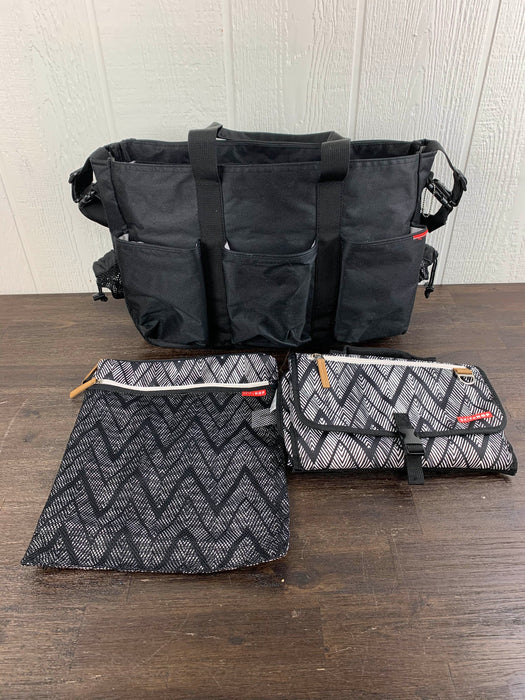 used Skip Hop Duo Double Diaper Bag