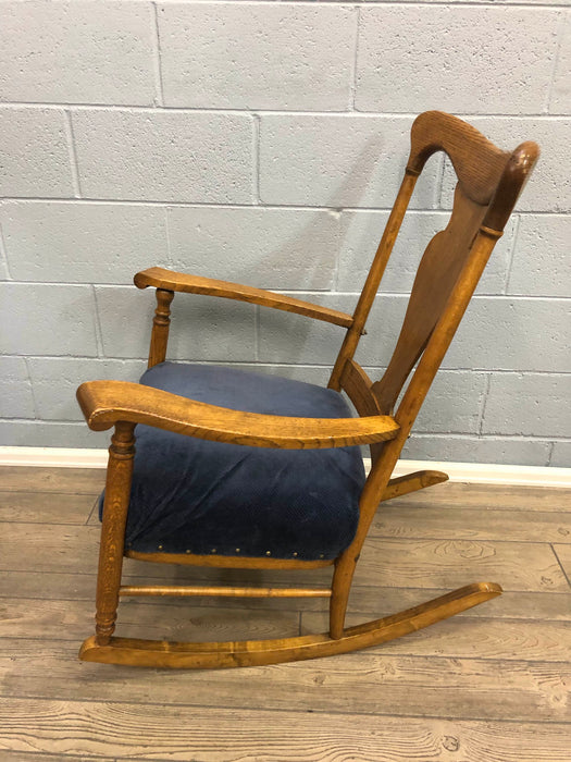 Wooden Rocking Chair