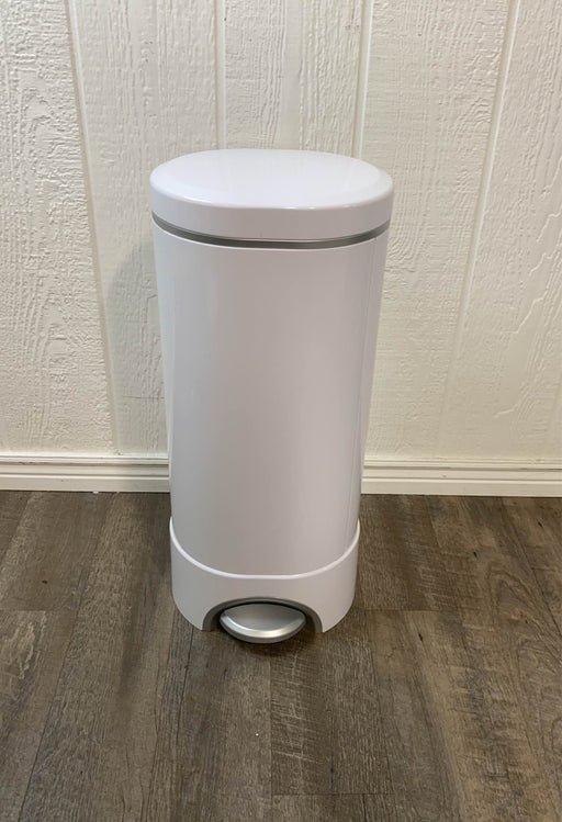 secondhand Munchkin Step Diaper Pail