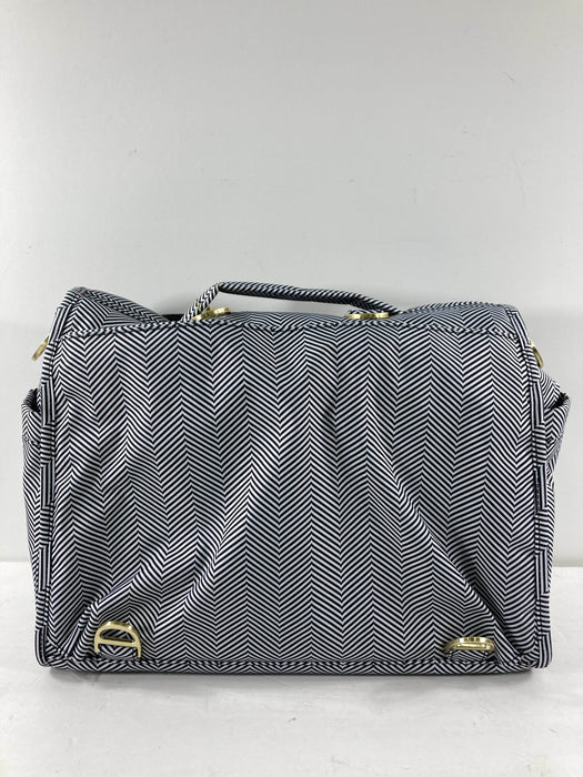 used JuJuBe BFF Diaper Bag - HIDDEN NEEDS PHOTOS