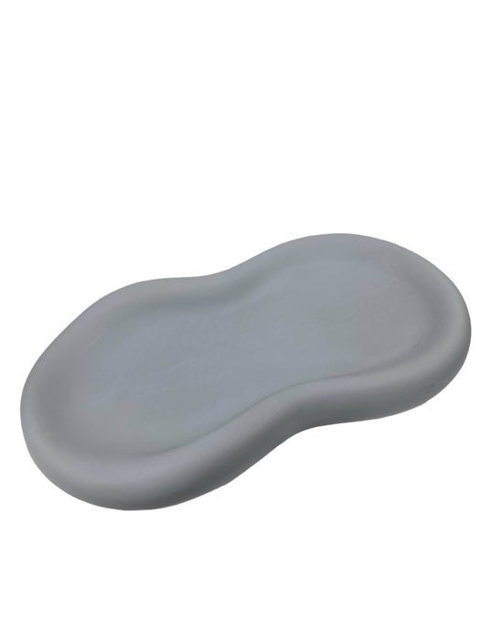 used Keekaroo Peanut Changing Pad, Grey