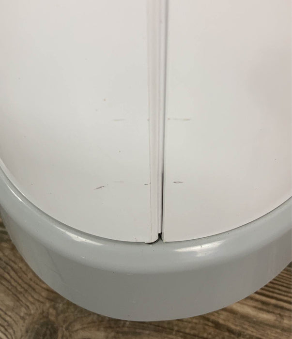 used Diaper Dekor Classic Diaper Pail