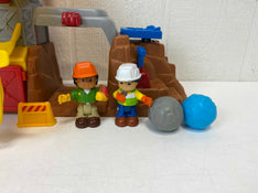 secondhand Fisher Price Little People Sets