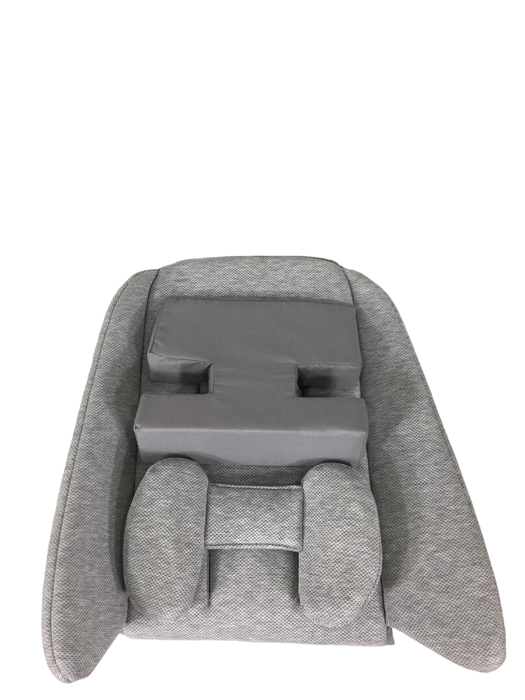 used UPPAbaby Infant SnugSeat, Grey