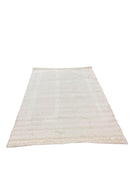 used Safavieh Area Rug 6’ x 9’ PHOTO REQ 10/6