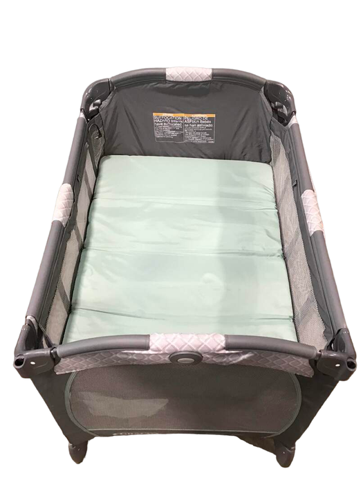 Graco Pack 'n Play Newborn Seat Playard