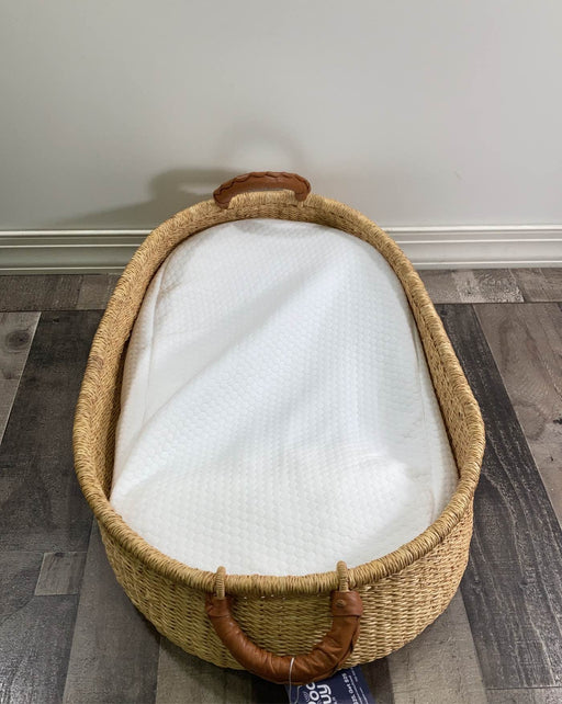 secondhand Moses Basket