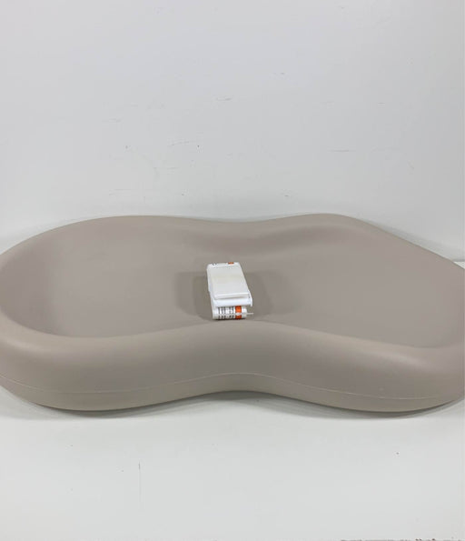 secondhand Keekaroo Peanut Changing Pad, Vanilla