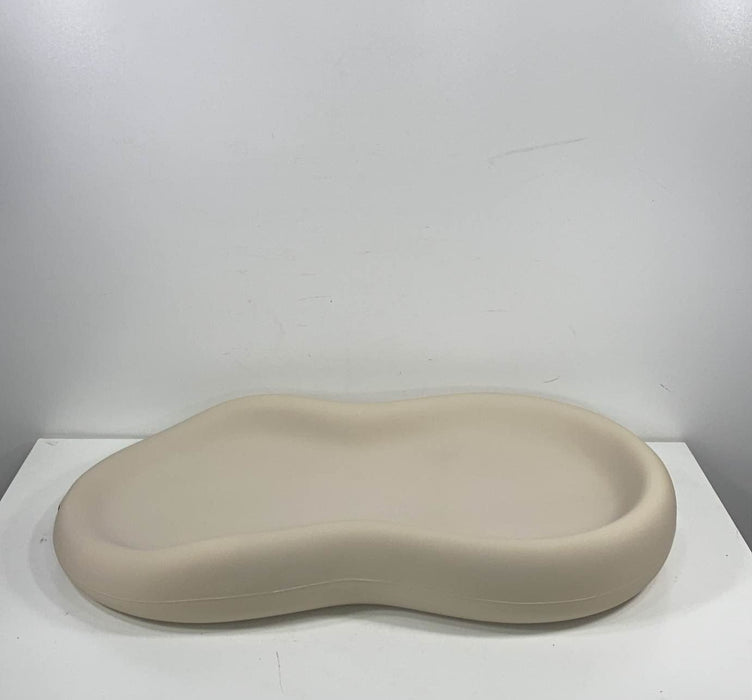 used Keekaroo Peanut Changing Pad, Vanilla