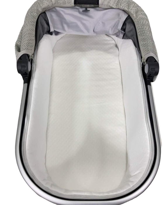 used UPPAbaby VISTA V2 Stroller, 2020, Sierra (Dune Knit)