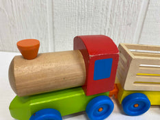 secondhand Melissa & Doug Wooden Farm Train Set