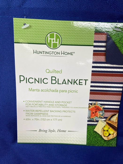 used Huntington Home Picnic Blanket