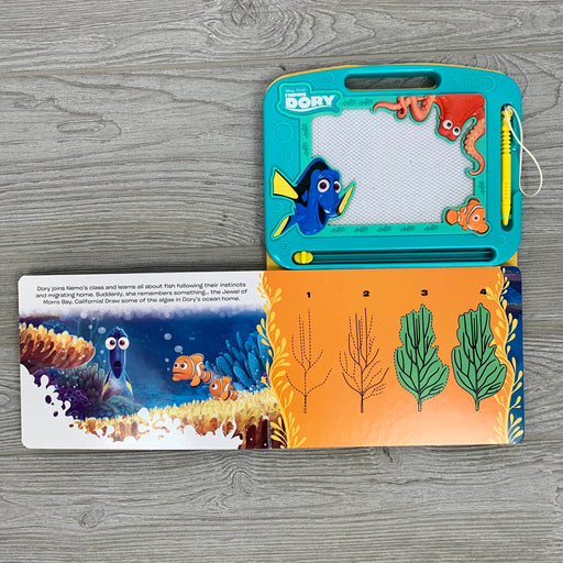 secondhand Finding Dory Book And Magnetic Drawing Kit