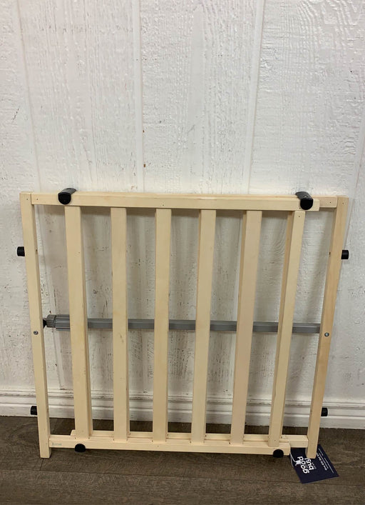 secondhand Regalo Wooden Expandable Safety Gate