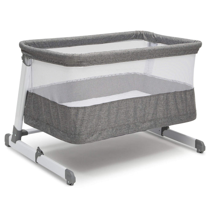 used Simmons Kids Room2Grow Newborn Bassinet