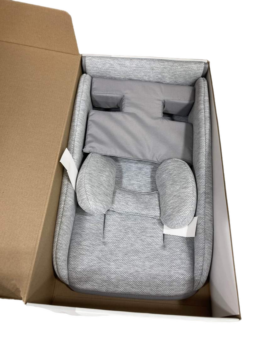 used UPPAbaby Infant SnugSeat, Grey