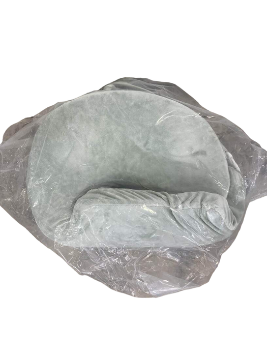 used My Brest Friend Nursing Pillow, Platinum