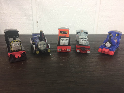 secondhand BUNDLE Thomas and Friends Trains