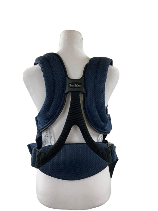 secondhand BabyBjorn Baby Carrier Free, Navy Blue 3D Mesh