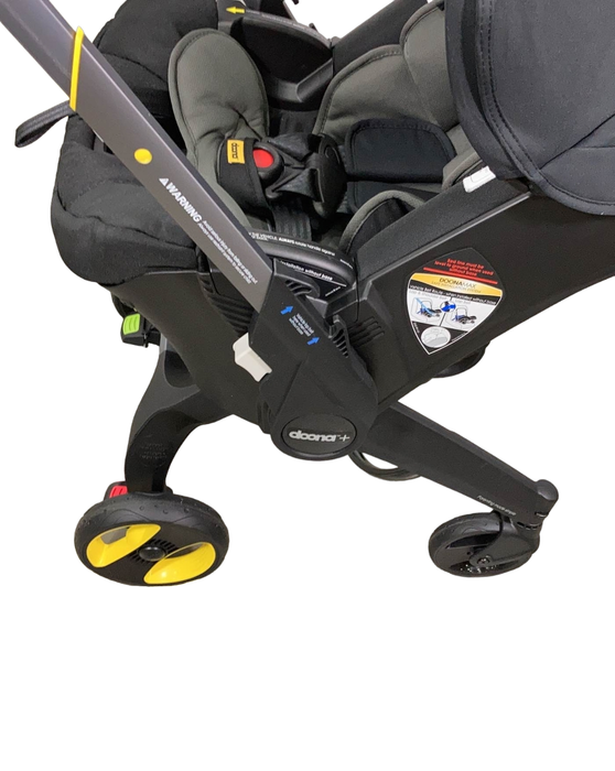 used Doona Infant Car Seat & Stroller Combo, 2023, Nitro Black