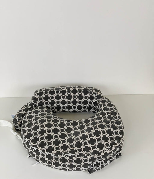 used My Brest Friend Nursing Pillow, Gray Marina