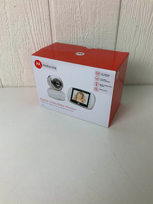 used Motorola 3.5" Video Baby Monitor - MBP33XL