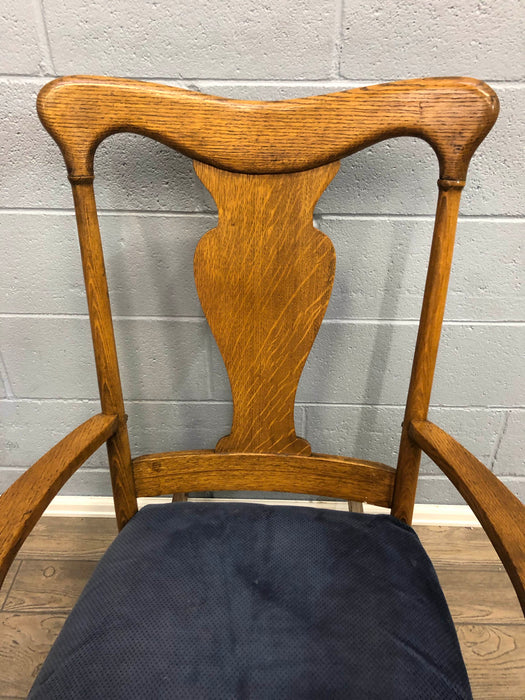 Wooden Rocking Chair